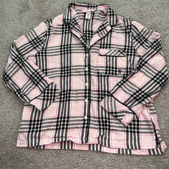 Victoria Secrets Pink & Black Plaid Women’s PJ Set


Size S - Picture 2 of 9